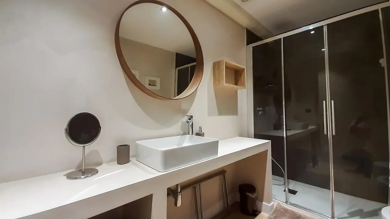 شقة Joivy Superb Loft For 4 Near Sempione Park ميلان إيطاليا