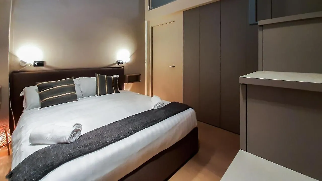 شقة Joivy Superb Loft For 4 Near Sempione Park ميلان